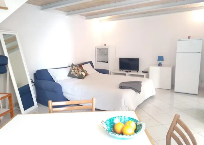 Takeamalficoast Minori Center
